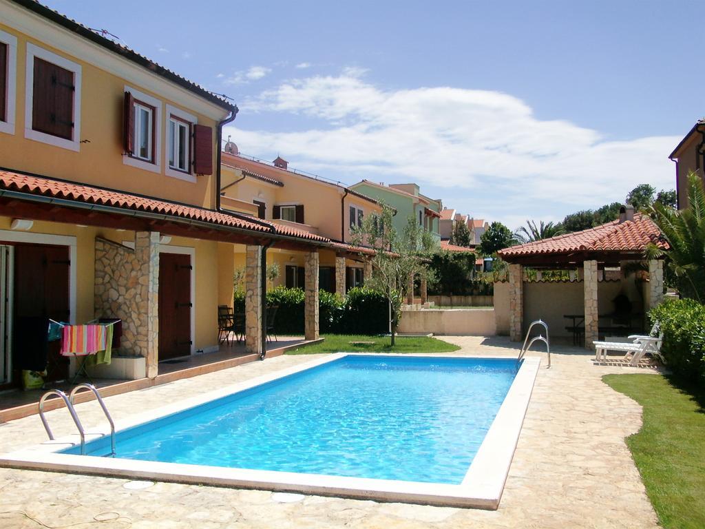 Oliva Holiday Apartment Banjole Buitenkant foto