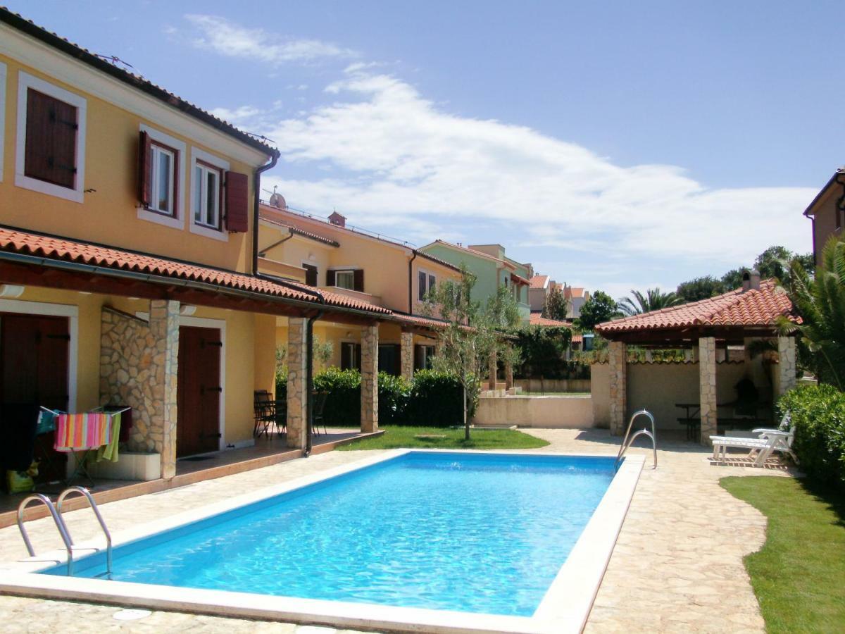 Oliva Holiday Apartment Banjole Buitenkant foto